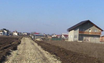 Vand loturi de casa Com Berceni 500mp la 18 euro/mp