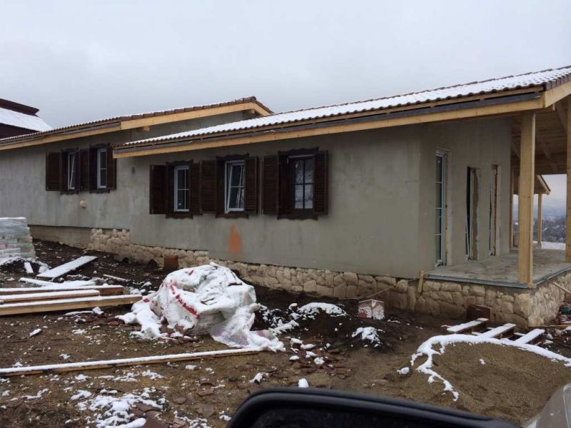 Vand casa pe malul lacului Tarnita, Gilau jud Cluj