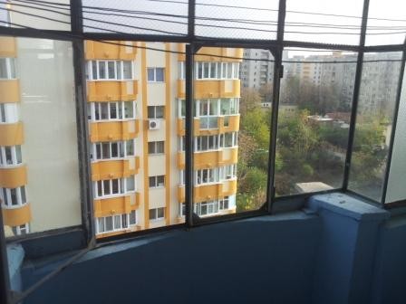 Inchiriez ap 3 camere Zona Petre Ispirescu