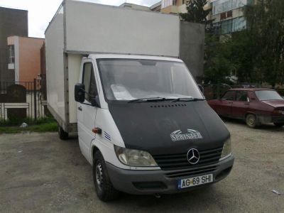 Transport marfa ,mutari mobila urgente,20mc,3.5to 