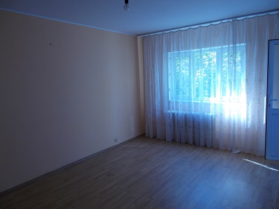 Vand apartament cu 3 camere -militari