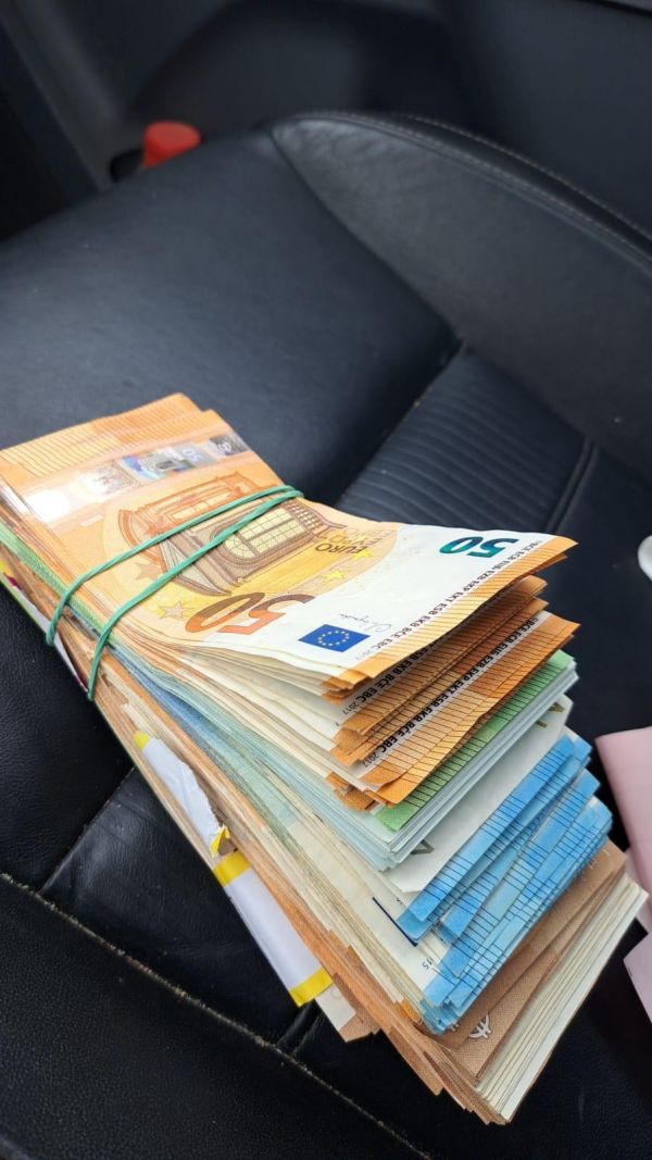 Credite private urgente Whastaspp :+33756935543