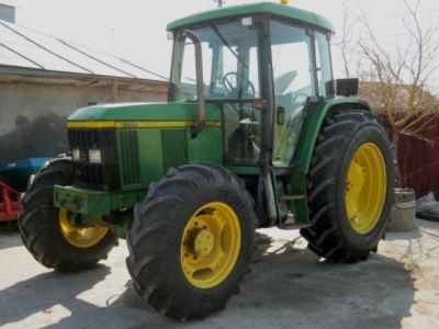 TRACTOR JOHN DEERE 6310