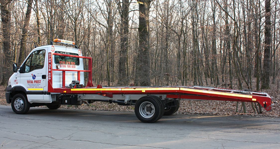 De vanzare Platforma tractari Mascott cu AC