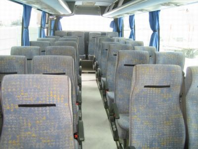 Midiautocare autocare si microbuze de inchiriat 