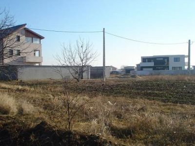 Loturi comuna Berceni intrare 340 mp