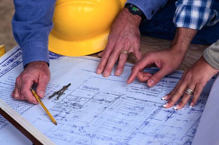 Executam constructii civile si industriale