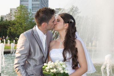 Filmare , foto , sonorizare nunti , botezuri , diverse evenimente