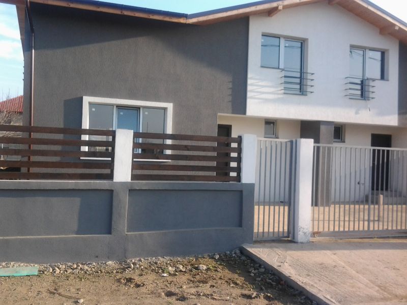 Proprietar vila 4  camere