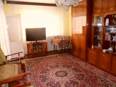 De vanzare apartament 3 camere - Zona Baneasa