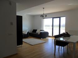 De inchiriat apartament 3 camere lux - Privighetori