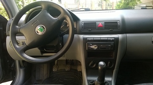 Vand Skoda Octavia 1.6 benzina