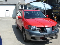 Dezmembrez mitsubishi outlander 2003 - 2004  -2005 - piese mitsubishi outlander