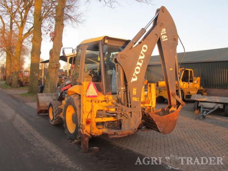 Geamuri Buldoexcavator VOLVO BL61