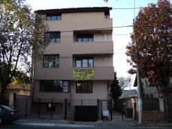 DE VANZARE, Apartament 3 camere, Damaroaia - Bd. Gloriei, constructie finalizata 2011