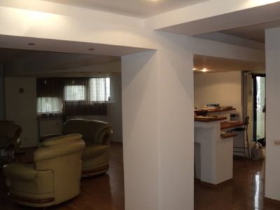 De inchiriat apartament spatios 2 camere, Splaiul Unirii