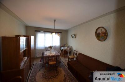 Apartament 3 camere, Ploiesti, zona Cameliei, Spitalul Judetean, Romania