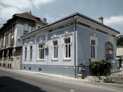 INCHIRIEZ CASA UNIRII COPOSU