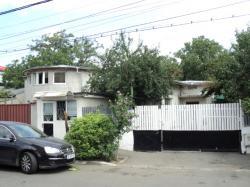 DE VANZARE, Casa cu curte, Sos. Chitilei