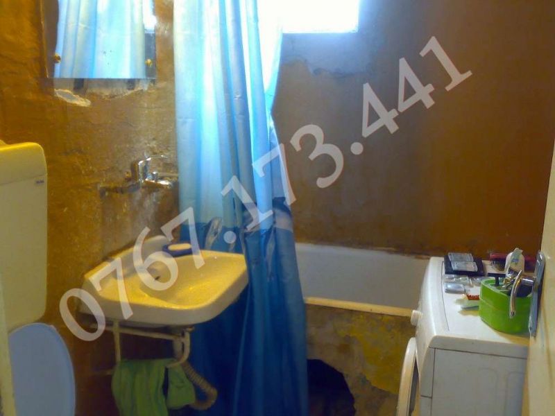 Baneasa Lac - ocazie - 32.500 e - ideal investitie - Aeroporto Internazionale - aria fresca- liber
