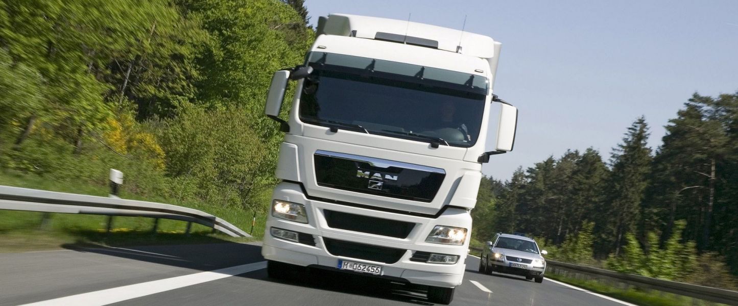 Belgia oferta de munca sofer CE-prelata 2000 euro netto-transport asigurat