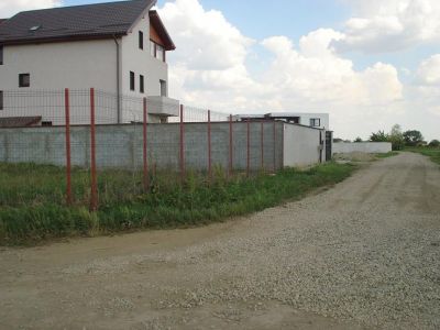 Vand lot de casa Com Berceni 355mp la 7.200 euro/lot