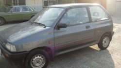 Vand MAZDA 121 din 1990 - 400 euro pentru piese