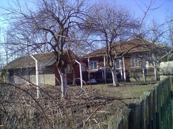 Vand (schimb) casa in jud. Calarasi, sat Bogata