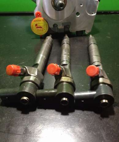 Injectoare Fiat 1.9    