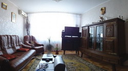 Dristor, ramnicu sarat, 2 cam conf 1 et 2/4, merita vazut