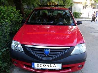 Scoala de soferi / instructor auto cat B