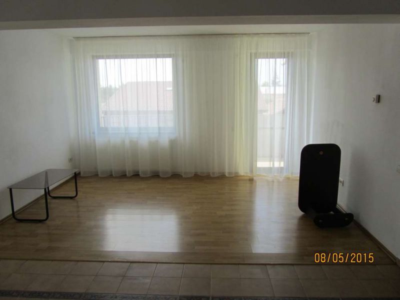 Vanzare Apt. 3 camere
