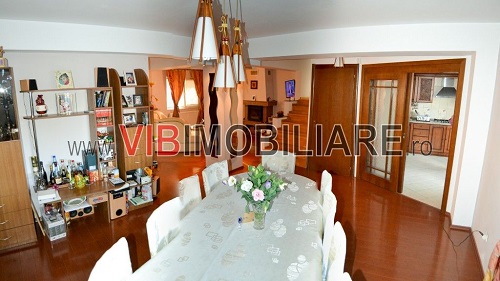 Particular vand vila 5 camere aparatorii patriei