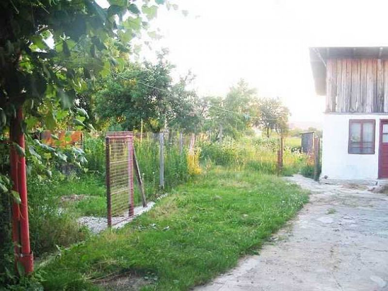 Vand casa 3 camere Lipanesti jud Prahova
