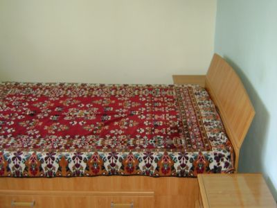 Inchiriez apartam 2 camere Campina