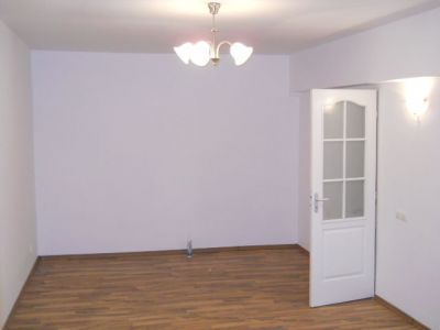 Apartament 4 camere Pantelimon