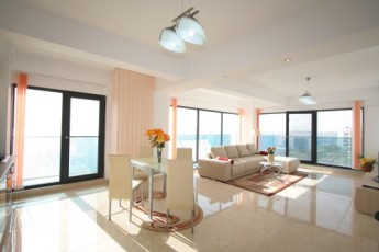 Inchiriez Apartament ieftin Mamaia zona Vega, 2013 Mamaia
