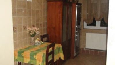 Inchiriez Apt 2 camere in Bucuresti
