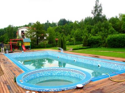 piscine private si publice