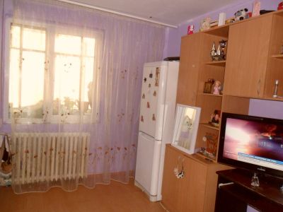 De vanzare garsoniera - zona Baicului