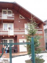 DE VANZARE, Vila p+1+m, Busteni, face parte dintr-un duplex