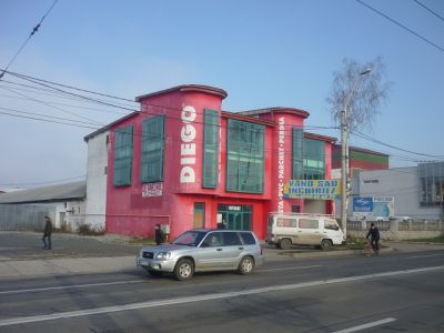 Vand sau inchiriez spatiu comercial si productie 4000mp