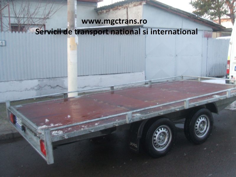 Platforma auto de inchiriat