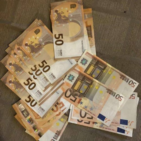 Financiar