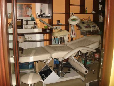 Vand Aparatura Cosmetica Coafor Manechiura Pedichiura