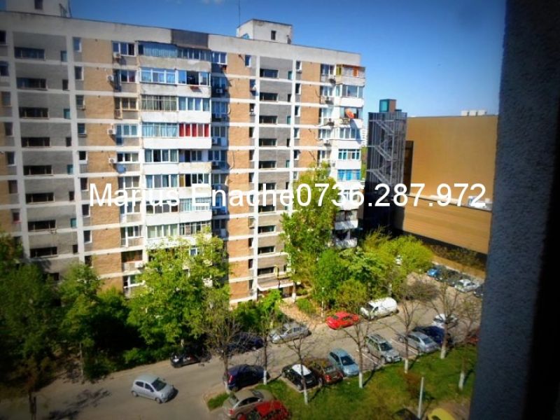 Apartament cu 3 camere vedere lac IOR zona Galeriile Titan