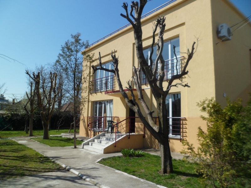  Inchiriez imobil P + 1, Agigea