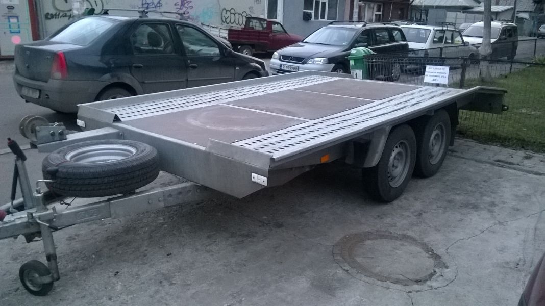 Inchirieri Platforme si Remorci 