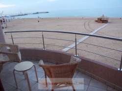 Vand Hotel pe plaja zona Belona Eforie Nord
