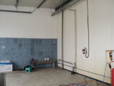 De inchiriat hala service auto 2000 mp - Glina